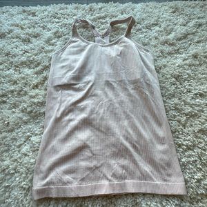 Lululemon Ebb to Street tank - 8 - light pink - no bra pads